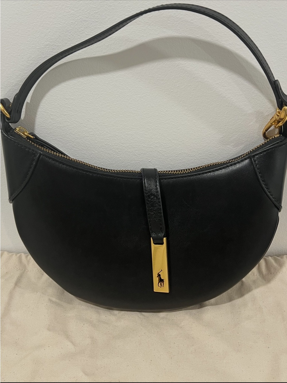 Polo by Ralph Lauren Black Leather Crescent Shoulder Bag - Picture 2 of 6